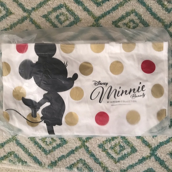 NEW Disney Minnie Beauty by Sephora Tote - Picture 6 of 6